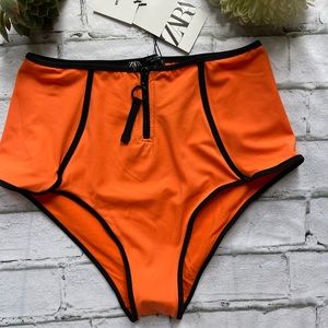 ☀️ ZARA High-Waisted Bikini Bottom. Size M.